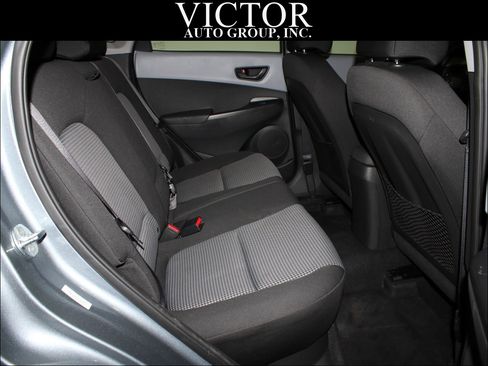 Used 2020 Hyundai Kona SE image 31