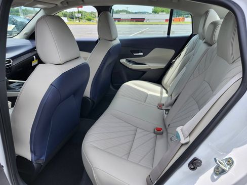 New 2026 Nissan Sentra SL w/ Floor Mat Package FWD image 6