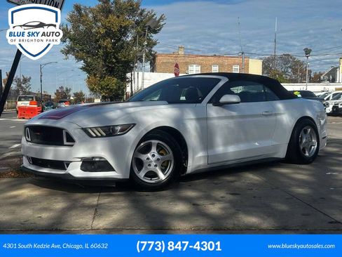 Used 2015 Ford Mustang Convertible w/ Equipment Group 051A image 1