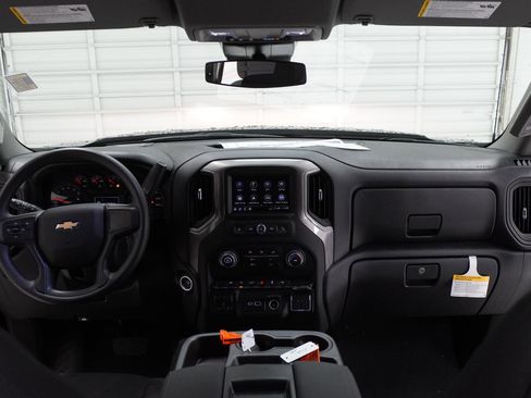 New 2026 Chevrolet Silverado 1500 Custom w/ Turbomax Blackout Package RWD image 29