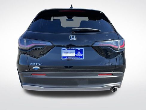 Certified 2025 Honda HR-V Sport image 5