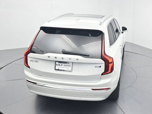 Used 2025 Volvo XC90 B5 Plus AWD/4WD image 47