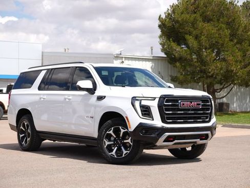 Used 2025 GMC Yukon XL AT4 w/ AT4 Premium Package AWD/4WD image 1