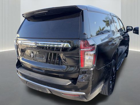 Used 2023 Chevrolet Suburban LT w/ Luxury Package image 14