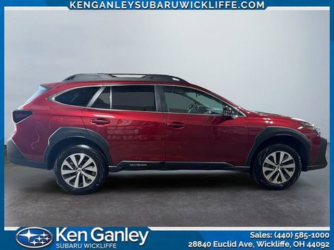 Certified 2025 Subaru Outback Premium AWD/4WD image 6
