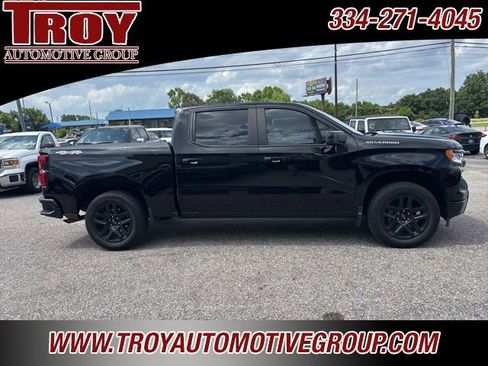 Used 2022 Chevrolet Silverado 1500 RST image 11