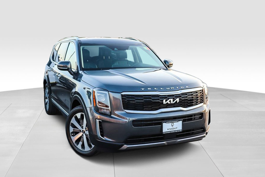 Used 2022 Kia Telluride S FWD image 2