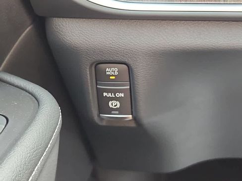 New 2026 Nissan Armada SL w/ Captain's Chari Seat Package image 18