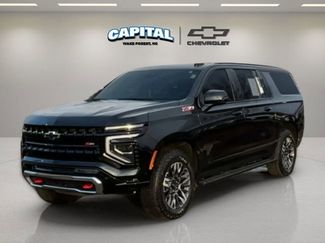 Used 2025 Chevrolet Suburban Z71 w/ Comfort Package video 1