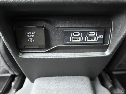 Used 2023 Jeep Grand Cherokee L Altitude image 20