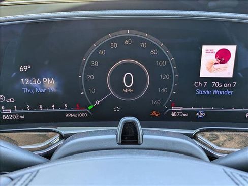 Used 2023 Cadillac Escalade ESV Sport Platinum w/ LPO, ONYX Package AWD/4WD image 11
