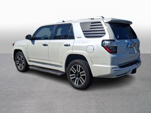 Used 2022 Toyota 4Runner Limited AWD/4WD image 6