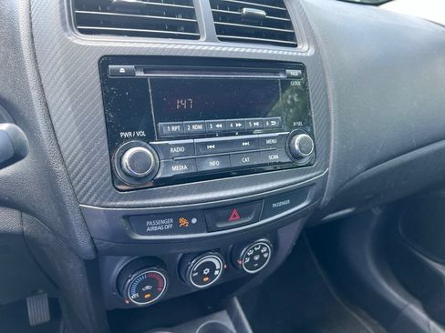 Used 2015 Mitsubishi Outlander Sport ES FWD image 29