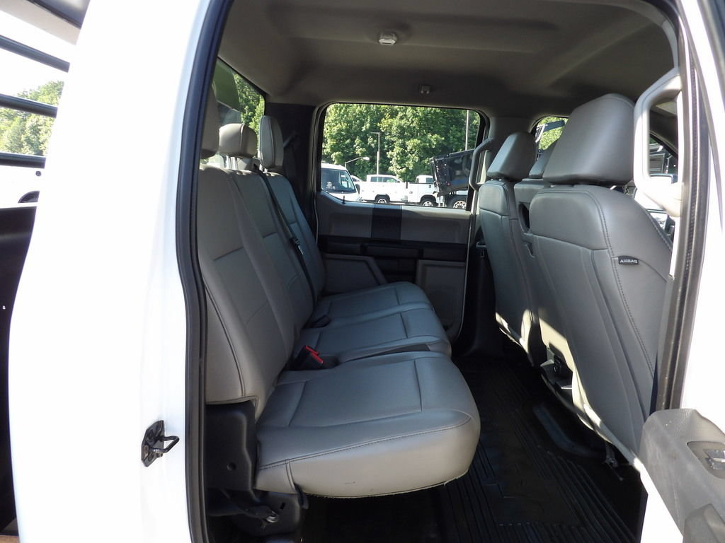 Used 2022 Ford F550 2WD Crew Cab Super Duty w/ Power Equipment Group image 37