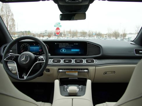New 2026 Mercedes-Benz GLE 450 4MATIC Coupe image 17
