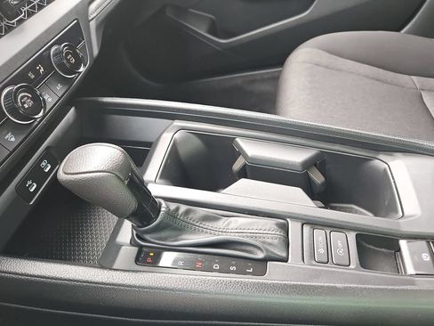 Used 2025 Honda Accord LX image 20