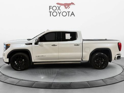 Used 2023 GMC Sierra 1500 Denali w/ Denali Reserve Package AWD/4WD image 3