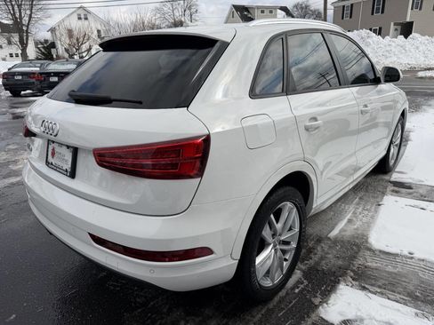 Used 2017 Audi Q3 2.0T Premium w/ Convenience Package image 8