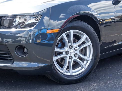 Used 2015 Chevrolet Camaro LT RWD image 3