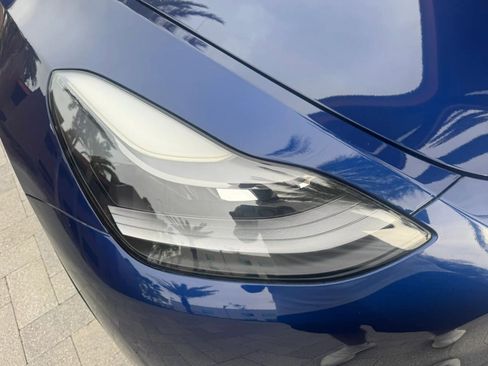 Used 2023 Tesla Model Y Long Range AWD/4WD image 28