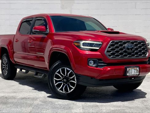 Used 2021 Toyota Tacoma SR AWD/4WD image 21