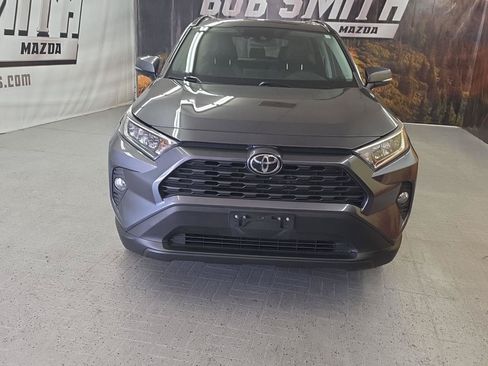 Used 2019 Toyota RAV4 XLE Premium w/ Cold Weather Package AWD/4WD image 17