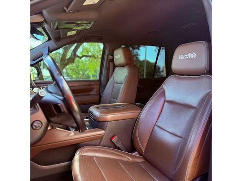 Used 2021 Chevrolet Tahoe High Country RWD image 24