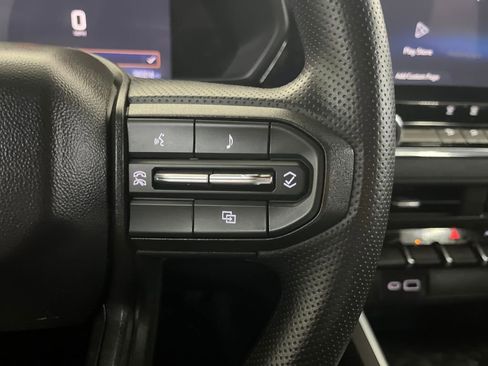 Used 2023 Chevrolet Colorado Trail Boss w/ Technology Package AWD/4WD image 63