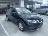 Used 2019 Nissan Rogue SV image 4