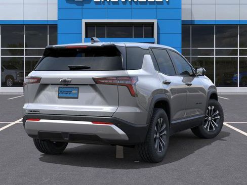 New 2026 Chevrolet Equinox LT w/ Convenience Package II image 4