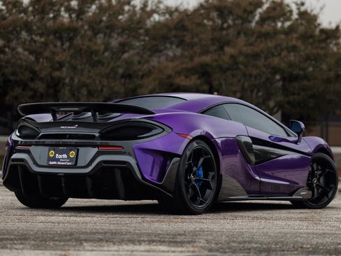 Used 2019 McLaren 600LT Rare MSO Mauvine Blue Tons of image 10