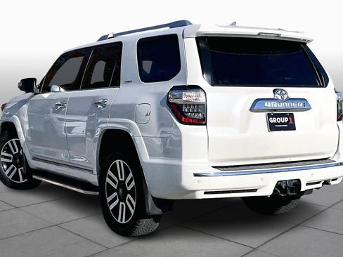 Used 2018 Toyota 4Runner Limited image 11