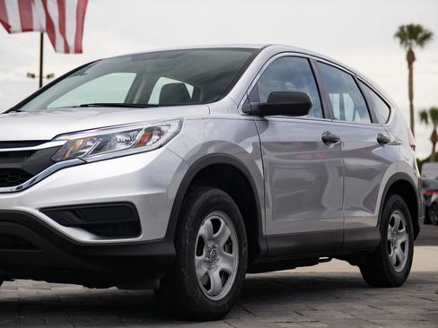 Used 2016 Honda CR-V LX image 7