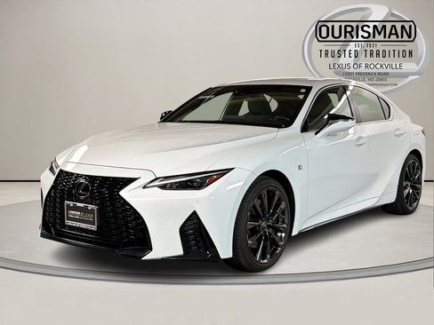 Certified 2022 Lexus IS 350 F Sport image 2