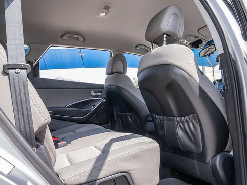 Used 2016 Hyundai Santa Fe SE image 22