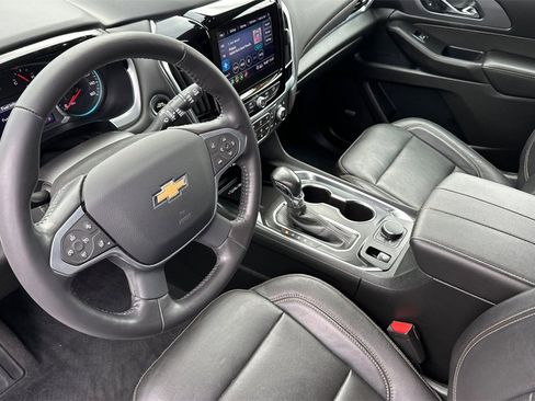 Used 2021 Chevrolet Traverse Premier image 7