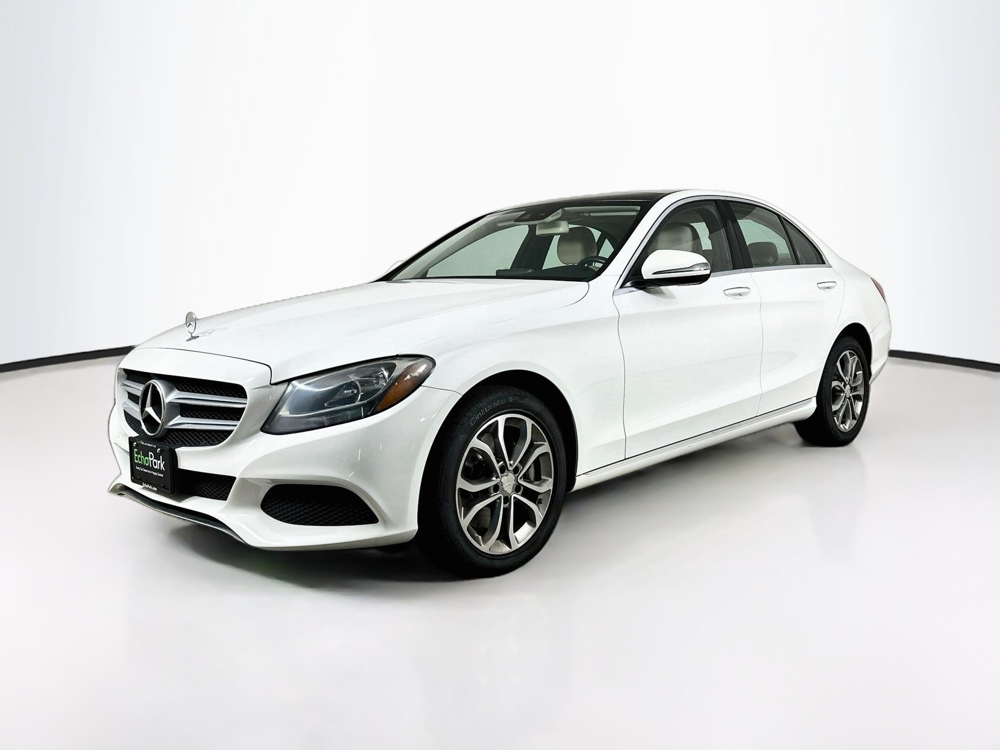 Used 2016 Mercedes-Benz C 300 4MATIC Sedan image 3