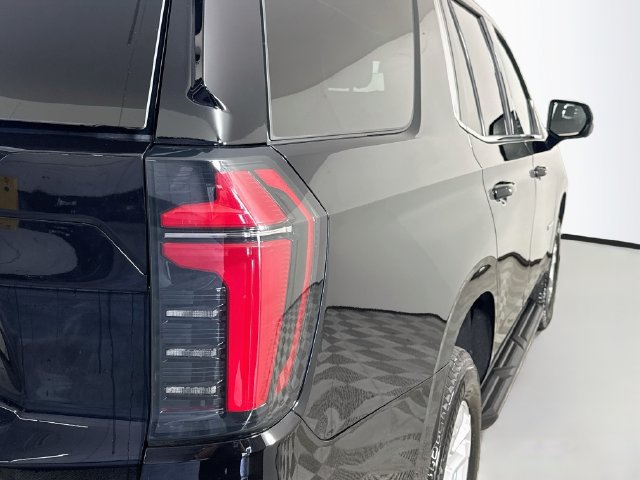 Used 2026 Chevrolet Tahoe LS RWD image 33