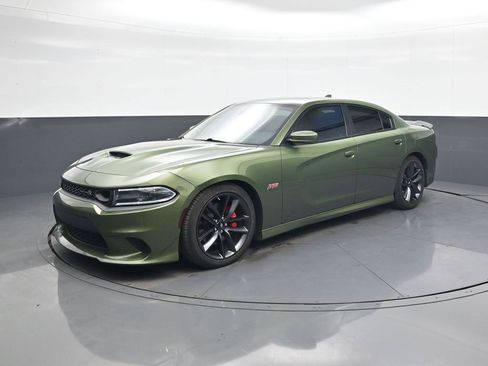 Used 2019 Dodge Charger Scat Pack w/ Harman/Kardon Audio Group image 3