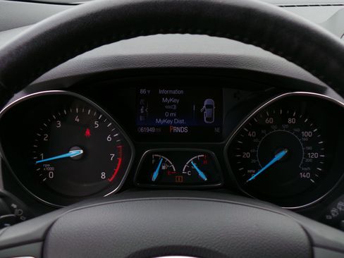 Used 2017 Ford Escape Titanium FWD image 26