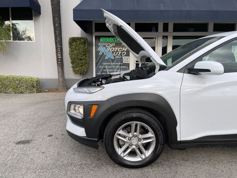 Used 2020 Hyundai Kona SE image 31