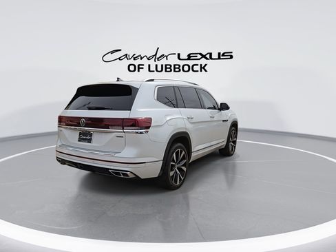 Used 2024 Volkswagen Atlas SEL Premium R-Line AWD/4WD image 8