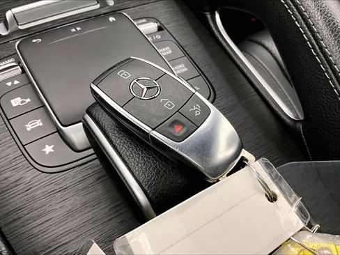 Used 2022 Mercedes-Benz GLE 350 image 12