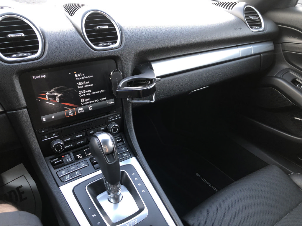 Used 2021 Porsche 718 Boxster RWD image 10