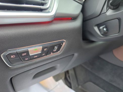 Used 2019 BMW X5 xDrive40i w/ Convenience Package image 37