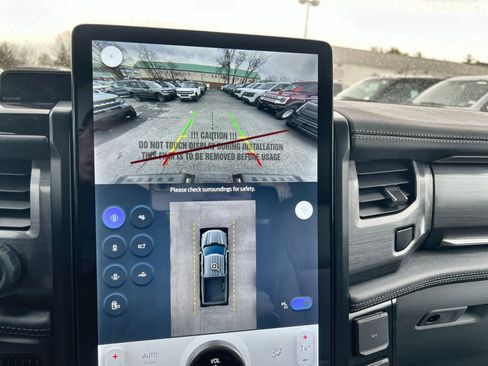 New 2025 Ford F150 Lightning Flash image 19