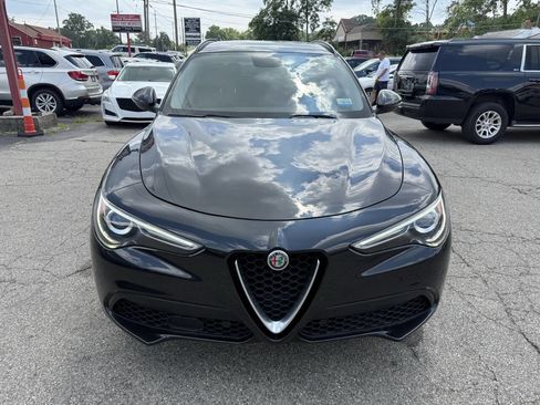 Used 2018 Alfa Romeo Stelvio Sport w/ Quick Order Package 22J Sport image 3