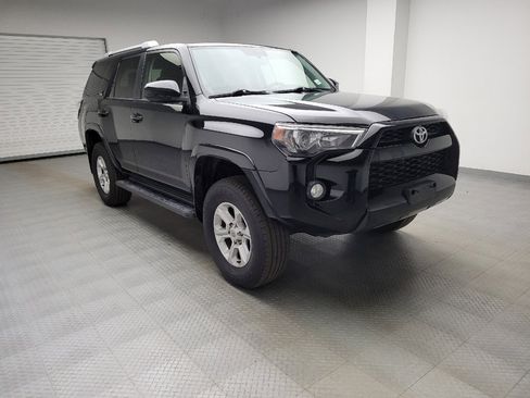 Used 2018 Toyota 4Runner SR5 image 13