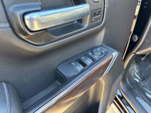 Used 2021 GMC Sierra 1500 SLT image 17