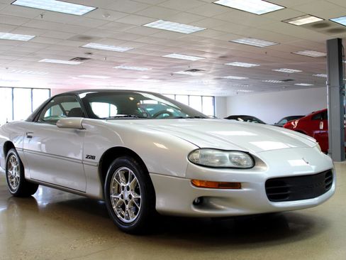Used 2002 Chevrolet Camaro Z28 w/ Preferred Equipment Group 2 image 13